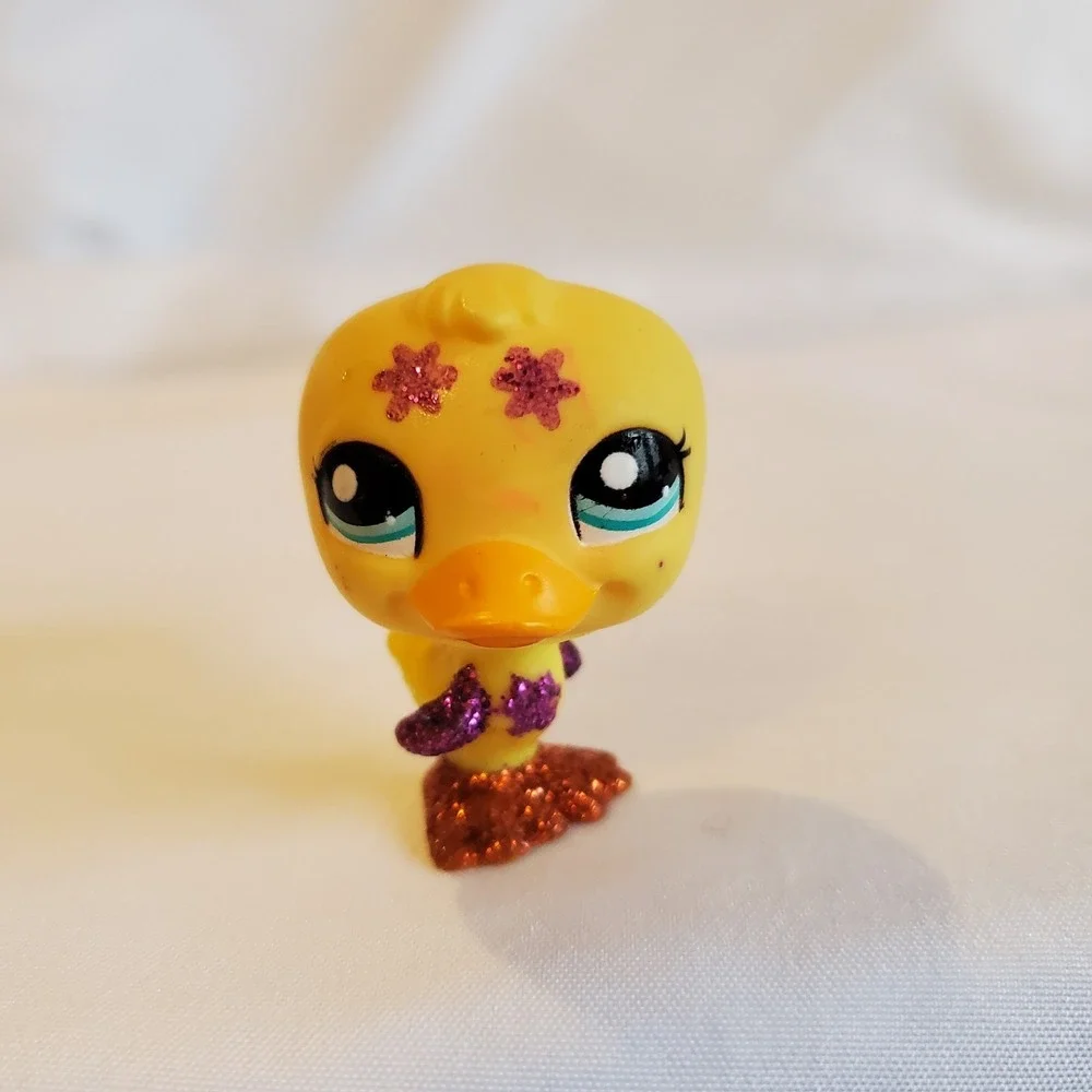 Littlest Pet Shop, LPS Yellow Duck with Blue Eyes‎ #2356